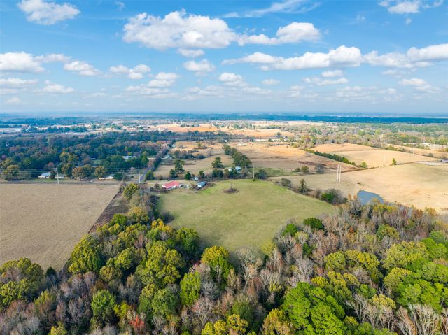 435 County Road 3204, Quitman, TX 75783