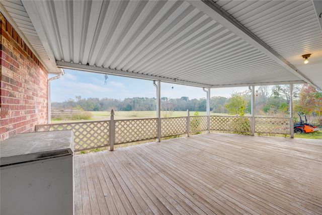 435 County Road 3204, Quitman, TX 75783