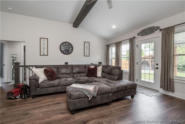 1109 Dora Drive, Sellersburg, IN 47172