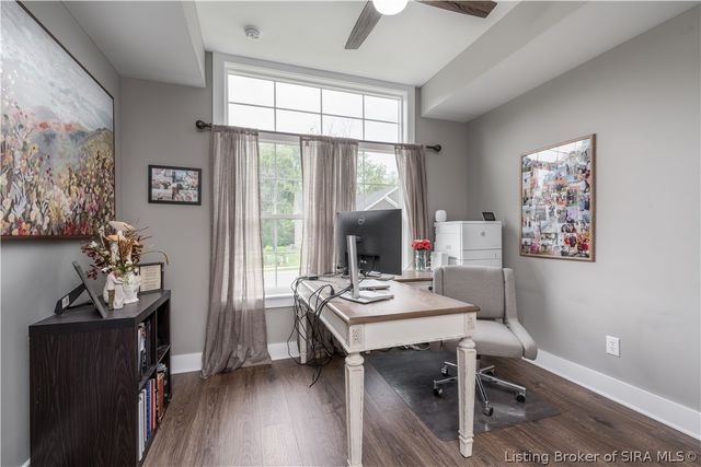 1109 Dora Drive, Sellersburg, IN 47172