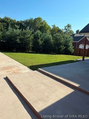 1109 Dora Drive, Sellersburg, IN 47172