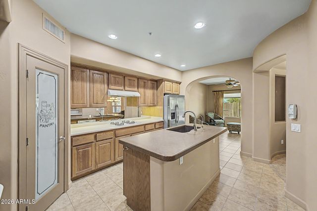 7240 E AURORA Drive, Scottsdale, AZ 85266