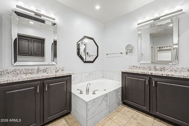 7240 E AURORA Drive, Scottsdale, AZ 85266