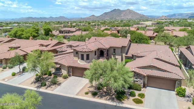 7240 E AURORA Drive, Scottsdale, AZ 85266