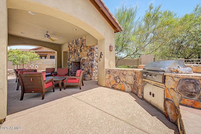 7240 E AURORA Drive, Scottsdale, AZ 85266