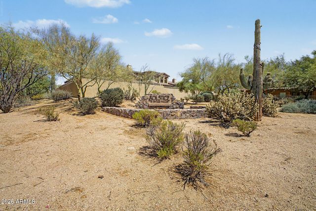 7240 E AURORA Drive, Scottsdale, AZ 85266