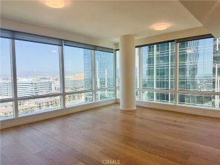 877 Francisco 2102, Los Angeles, CA 90017