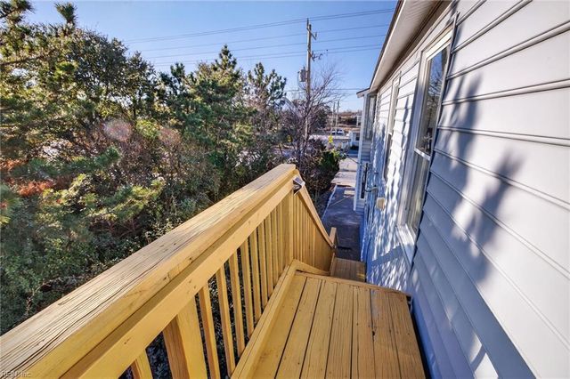 600 W Ocean View AVE C, Norfolk, VA 23503