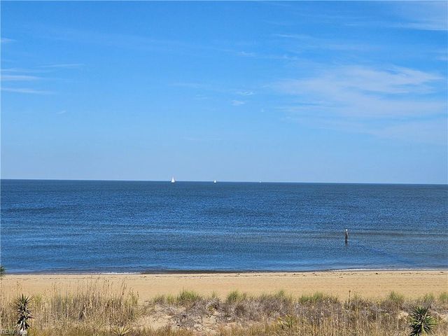 600 W Ocean View AVE C, Norfolk, VA 23503