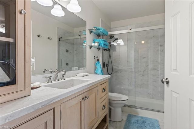 600 W Ocean View AVE C, Norfolk, VA 23503