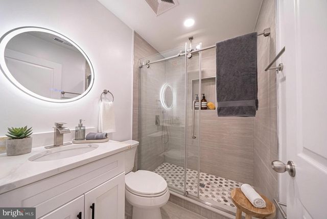 9328 ACADEMY RD, Philadelphia, PA 19114