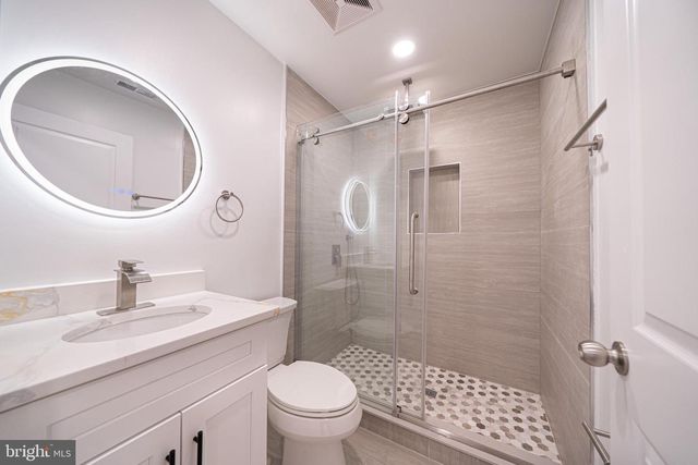 9328 ACADEMY RD, Philadelphia, PA 19114