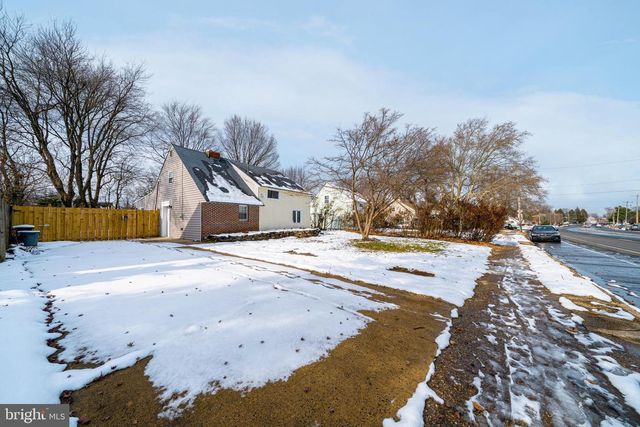 9328 ACADEMY RD, Philadelphia, PA 19114