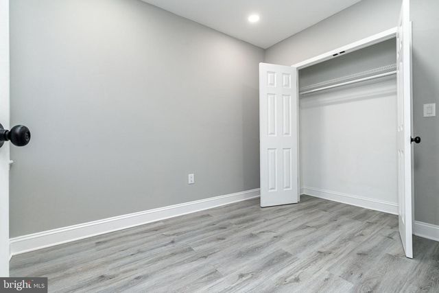 5208 GLENLOCH ST, Philadelphia, PA 19124