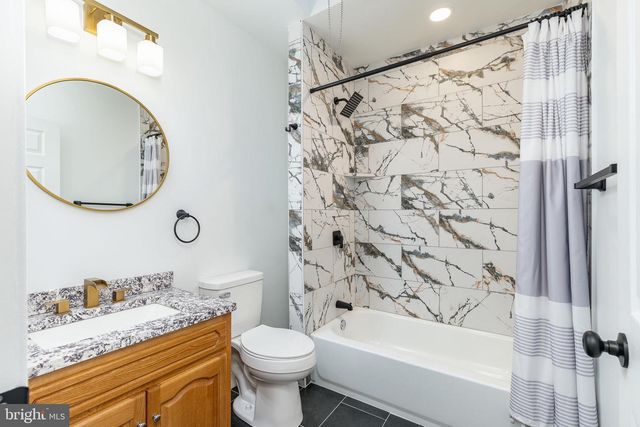 5208 GLENLOCH ST, Philadelphia, PA 19124