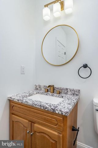 5208 GLENLOCH ST, Philadelphia, PA 19124