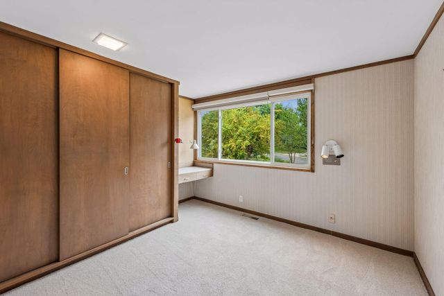 1676 Virginia Avenue S, Saint Louis Park, MN 55426