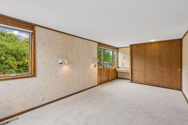 1676 Virginia Avenue S, Saint Louis Park, MN 55426