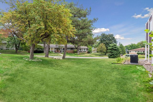 1676 Virginia Avenue S, Saint Louis Park, MN 55426