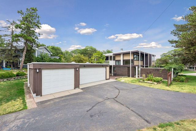 1676 Virginia Avenue S, Saint Louis Park, MN 55426
