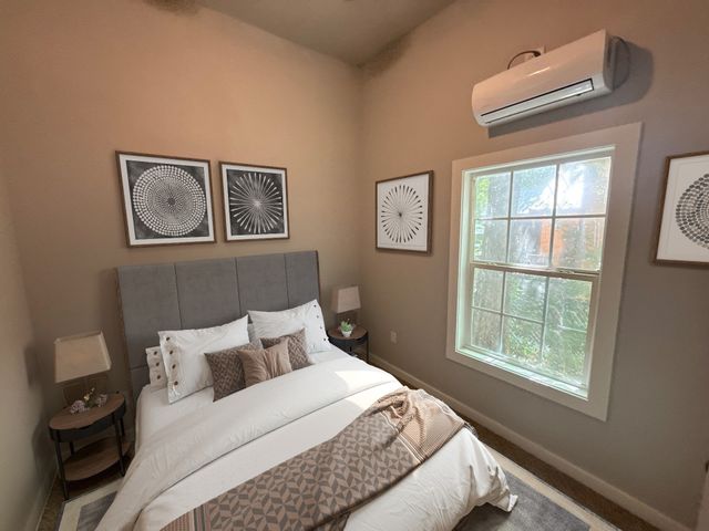 320 W 6th Street, Bonham, TX 75418