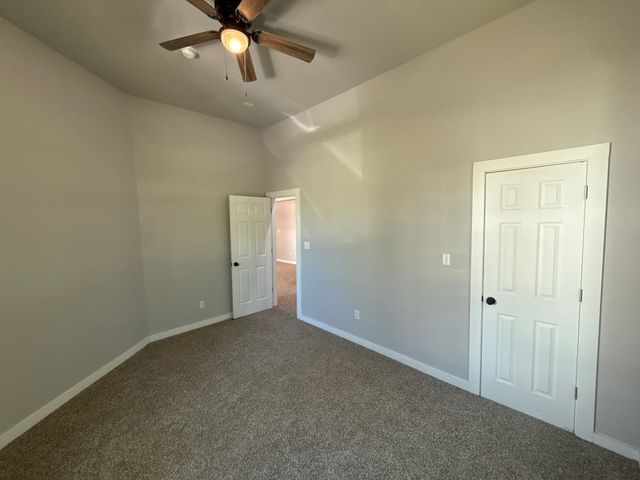 320 W 6th Street, Bonham, TX 75418