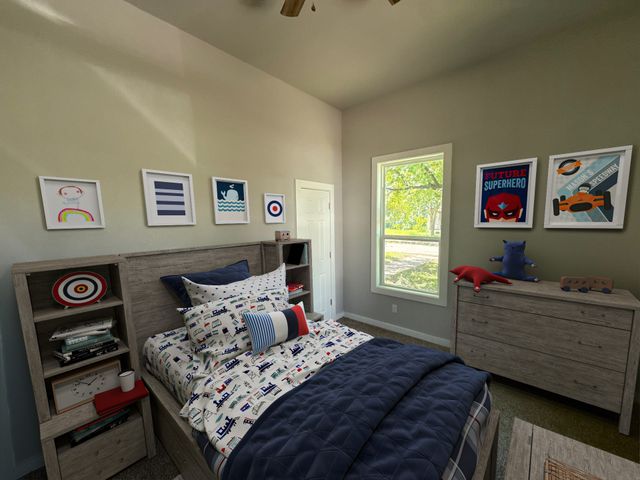 320 W 6th Street, Bonham, TX 75418