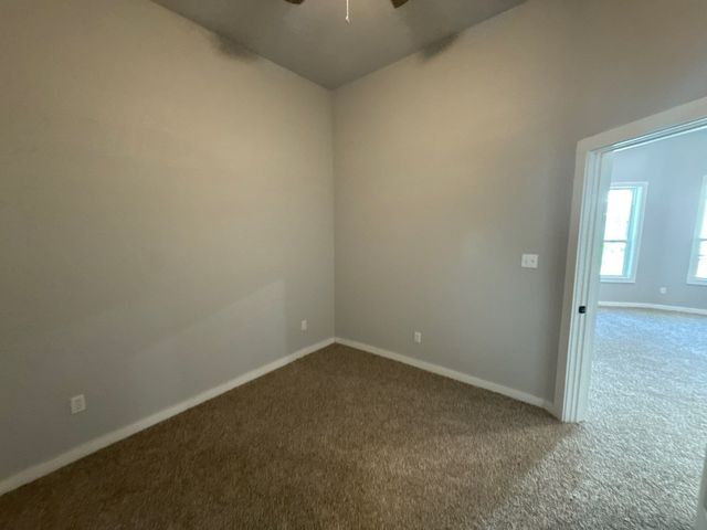 320 W 6th Street, Bonham, TX 75418