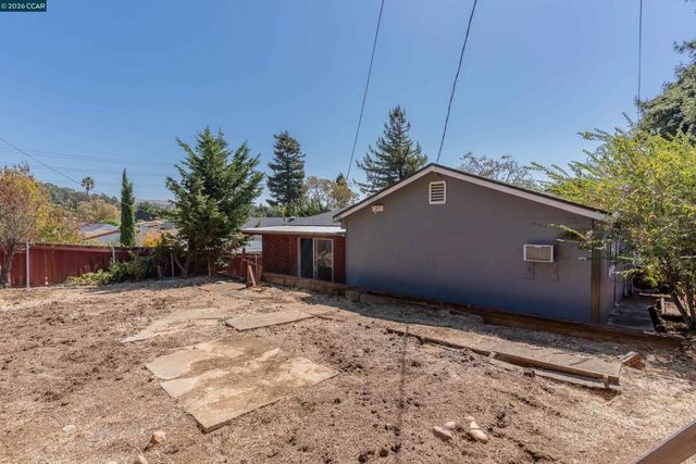 640 Henry St, Vallejo, CA 94591