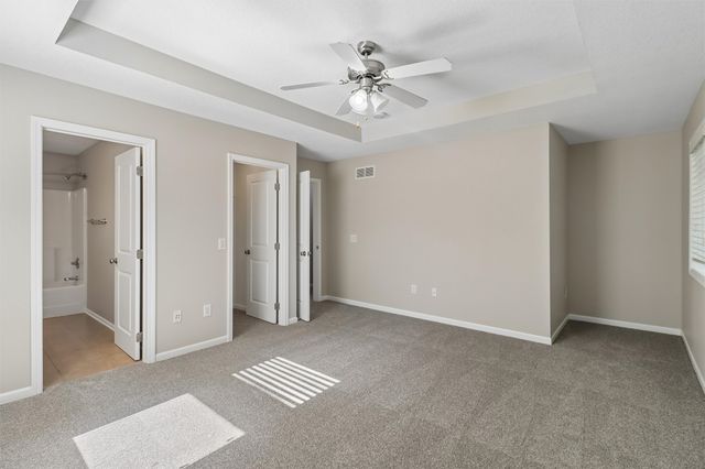 225 SE Booth Avenue, Waukee, IA 50263