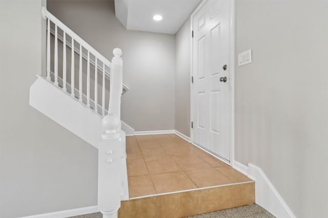 225 SE Booth Avenue, Waukee, IA 50263