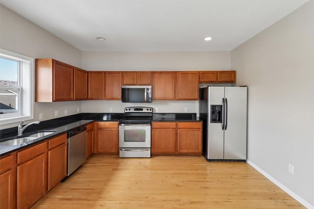 225 SE Booth Avenue, Waukee, IA 50263