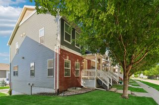 225 SE Booth Avenue, Waukee, IA 50263