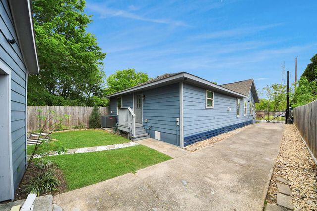1322 E 36th Street, Houston, TX 77022