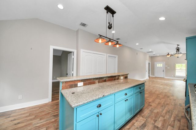 1322 E 36th Street, Houston, TX 77022