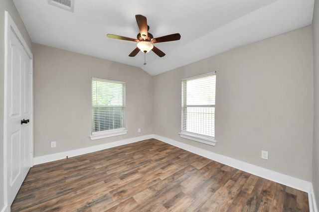 1322 E 36th Street, Houston, TX 77022