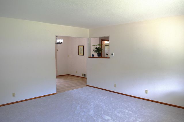 673 109th Lane NE, Blaine, MN 55434