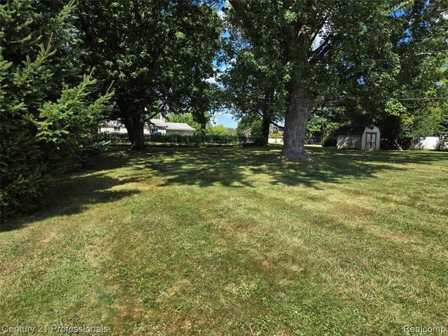 650 Longford Drive, Rochester Hills, MI 48309