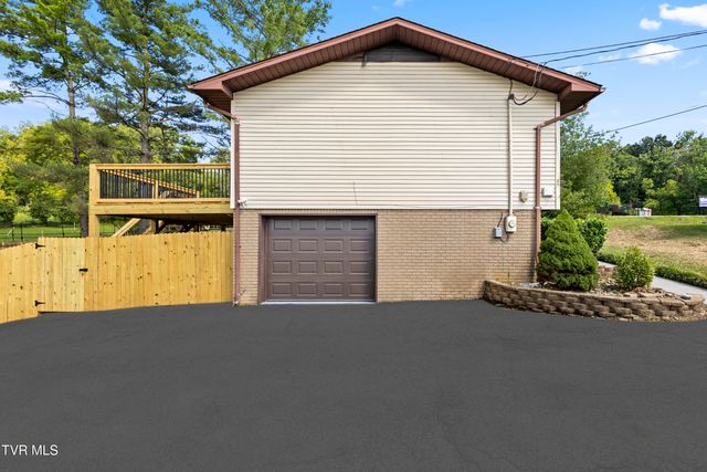 475 Tennessee 81, Jonesborough, TN 37659