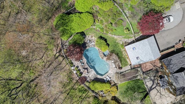 213 Vail Lane, North Salem, NY 10560