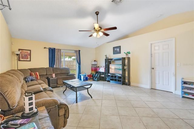 4217 IVEYGLEN AVENUE, Orlando, FL 32826