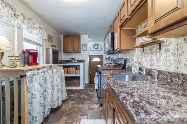 2015 Freeman Avenue, East Meadow, NY 11554