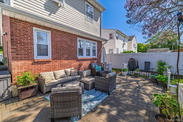 2015 Freeman Avenue, East Meadow, NY 11554