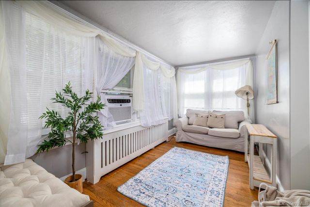 2015 Freeman Avenue, East Meadow, NY 11554