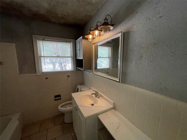 4340 Cummings Drive, North Richland Hills, TX 76180