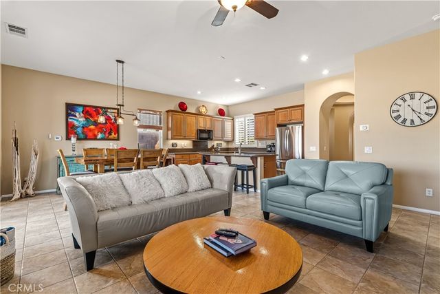 42420 Warner Trail, Palm Desert, CA 92211