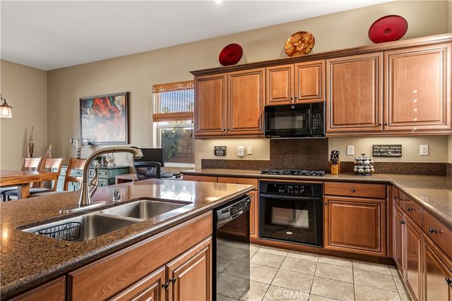 42420 Warner Trail, Palm Desert, CA 92211