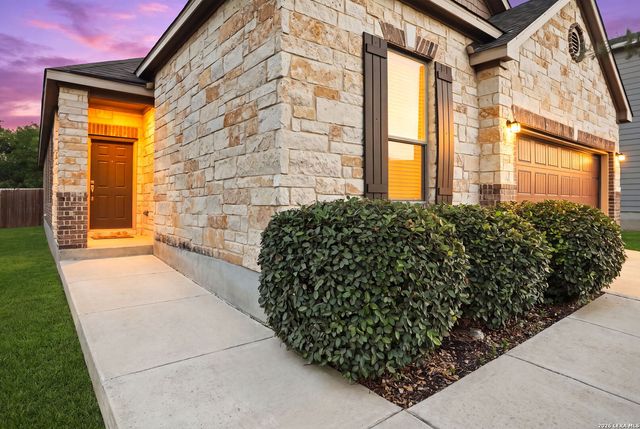 3435 JEFFERSON DR, New Braunfels, TX 78132