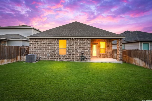 3435 JEFFERSON DR, New Braunfels, TX 78132