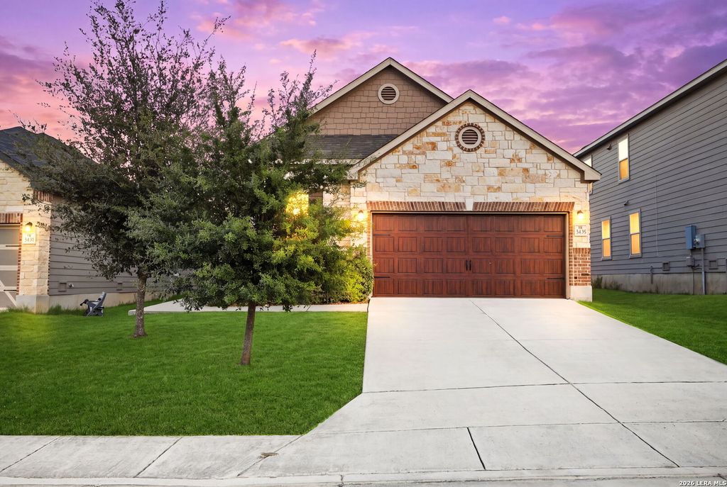 3435 JEFFERSON DR, New Braunfels, TX 78132
